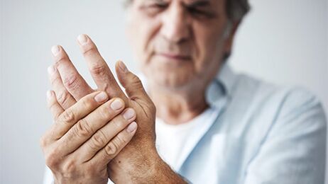 Stock and pain in hand joint arthrosis